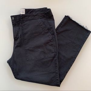 Sanctuary Standard Surplus cropped black sz 34.